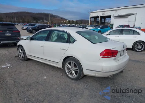 2015 Volkswagen Passat 2.0L Tdi Se from USA, damaged, VIN 1VWBV7A39FC054039